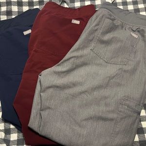 Navy figs Zamora joggers size large gently worn